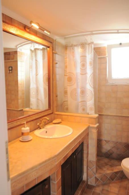 Вилла Tsipouras House Kythira Town Экстерьер фото
